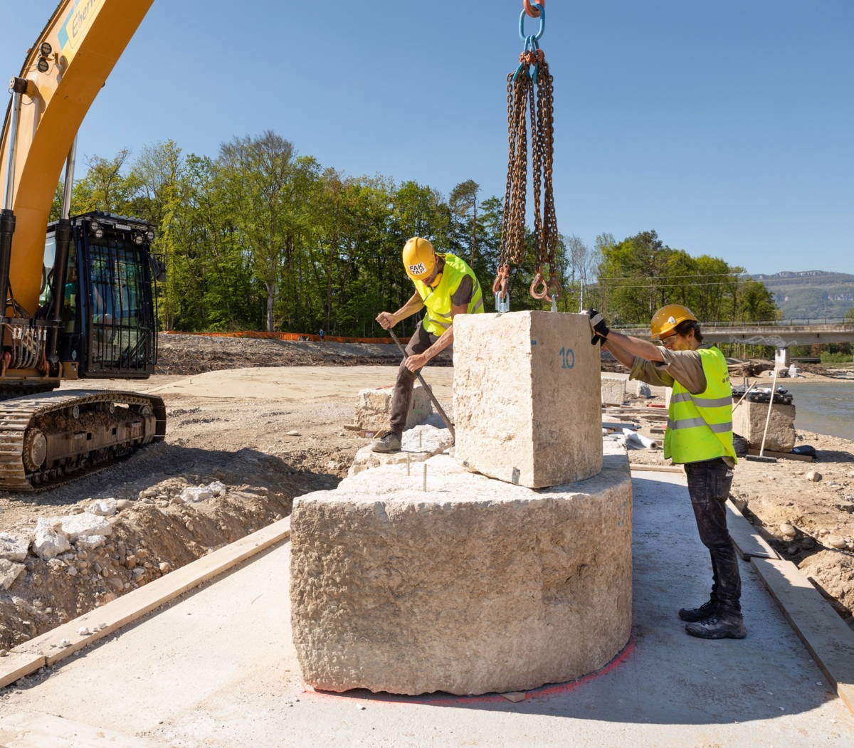 Installation in der Emme bei Solothurn