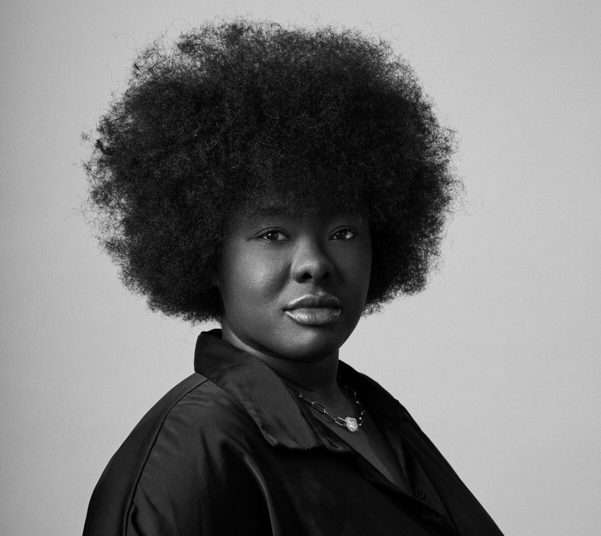 Portrait von Emilien Itim aka. NNAVY