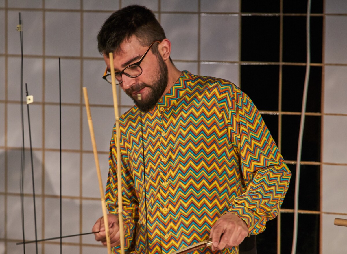 Porträt des Musikers João Carlos Pacheco.